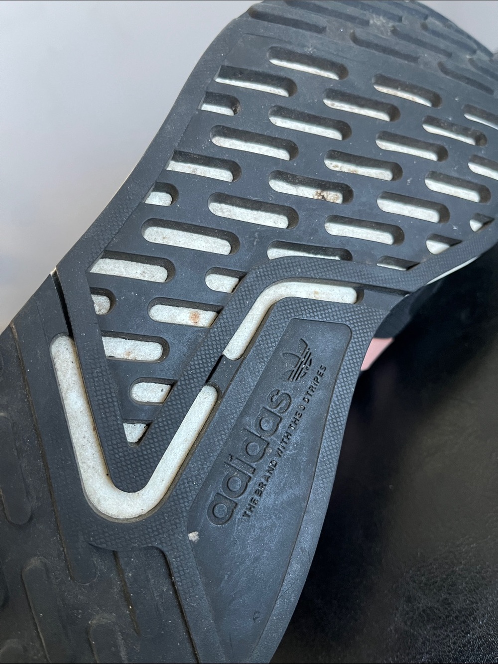 Adidas Black & Pink Running Sneakers - Picture 16 of 16